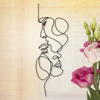 תמונת מעצבים בחיתוך לייזר דגם אהבה