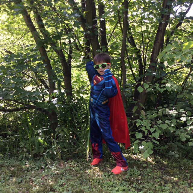 תחפושת סופרמן שרירי לילדים / תחפושת לפורים