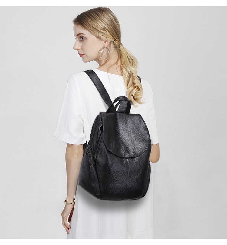 תיק גב דמוי עור רוכסנים בצד ב- 2 צבעים לבחירה!