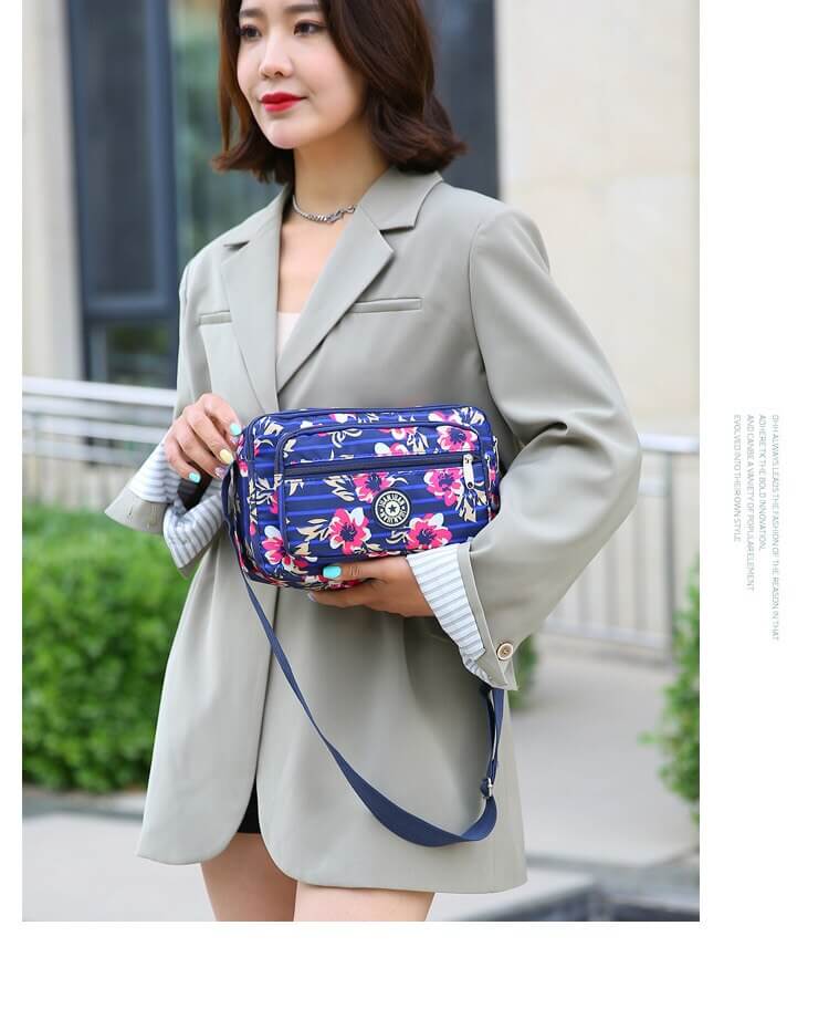 תיק צד צבעוני עם רצועת כתף רחבה