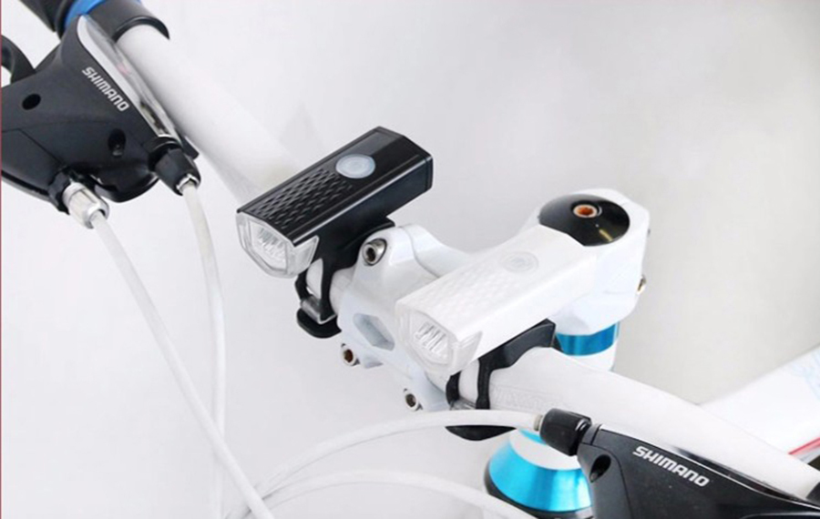 בטיחות לפני הכל! פנס איכותי לאופניים ולגוף הרוכב