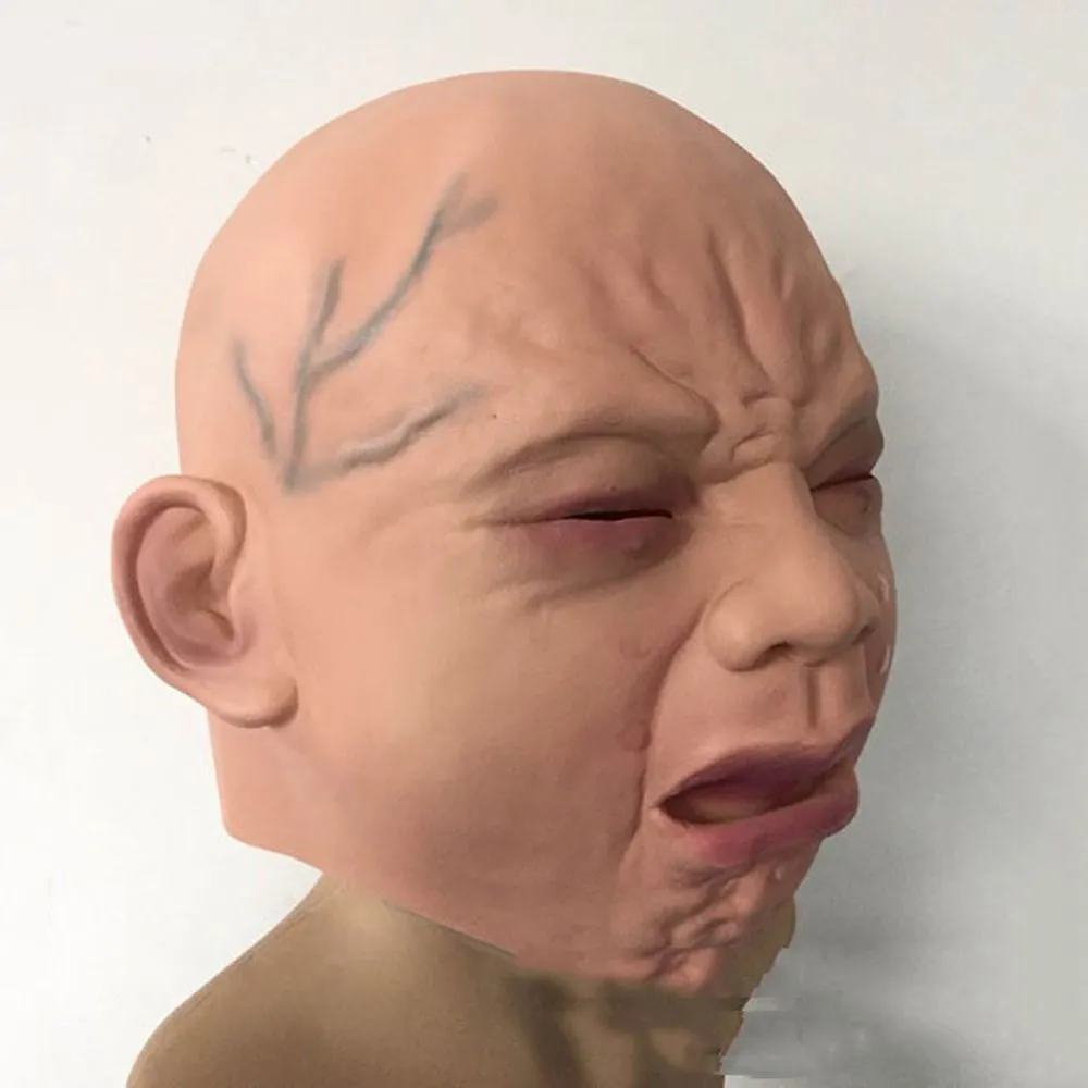 מסכה לפורים של תינוק בוכה