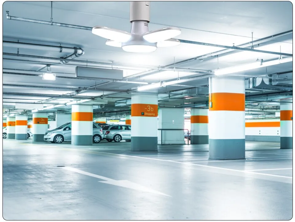 מנורת לד E27 מתקפלת ומתכוננת