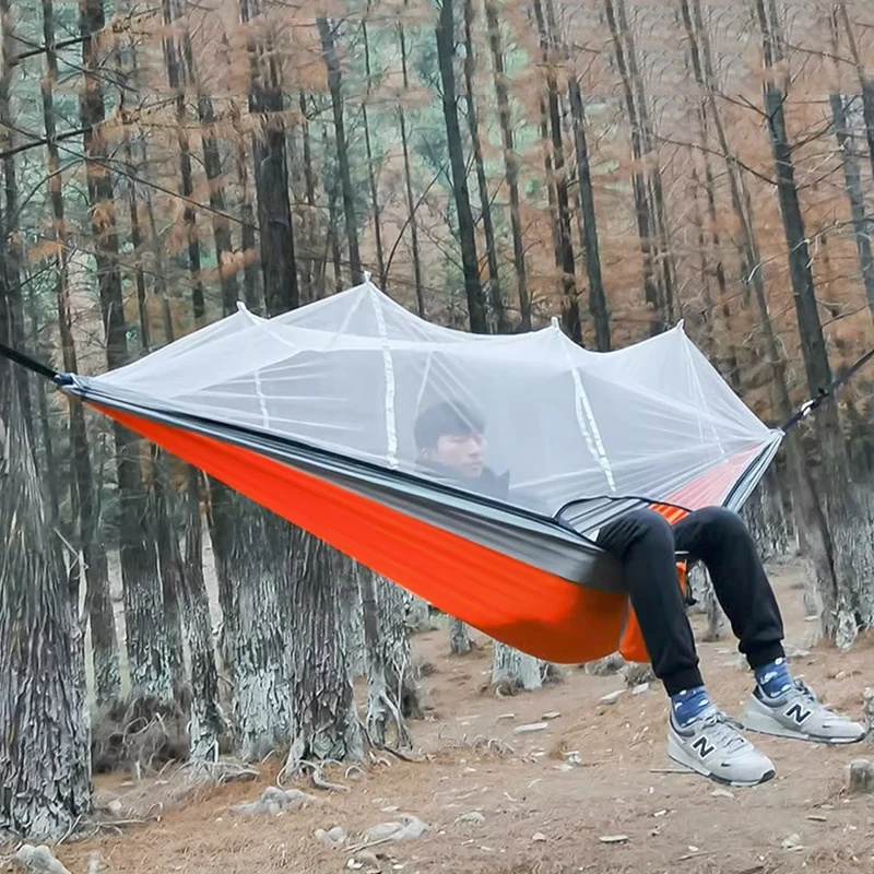 ערסל קמפינג עם כילה מובנית