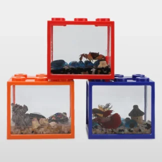 מיני אקווריום להרכבה אחד על השני בעיצוב חסכוני במקום
