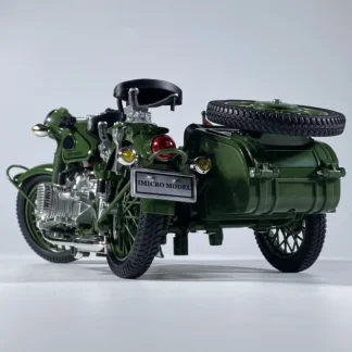 דגם מתכת Ural M72 עם סירה בקנה מידה 1:10 לאוספים