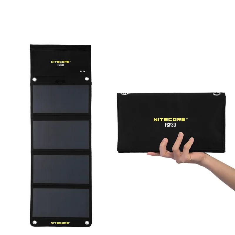 פאנל סולארי נייד עמיד למים עם USB ו-Type C לקמפינג וטיולים