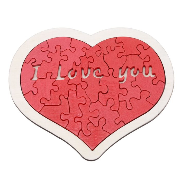 פאזל לב מעץ טבעי לילדים עם כיתוב I LOVE YOU – תמונה 3