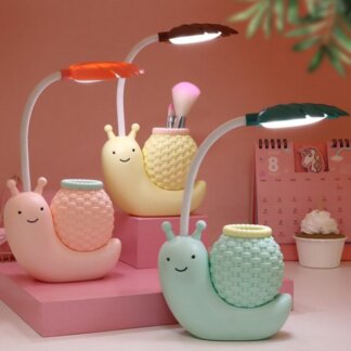 מנורת שולחן חילזון עם מחזיק עטים ועיצוב ייחודי