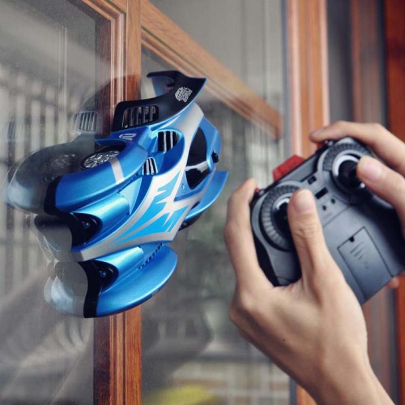 מכונית מטפסת על קירות עם שלט רחוק 360°