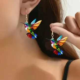 עגילים בעיצוב ציפור צבעונית לאישה - סטייל ייחודי
