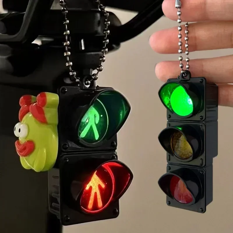 מחזיק מפתחות רמזור LED עם אורות צבעוניות - גאדג'ט ייחודי