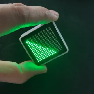 קישוט שולחני LED עם אפקט זרימת מים ותאורה צבעונית